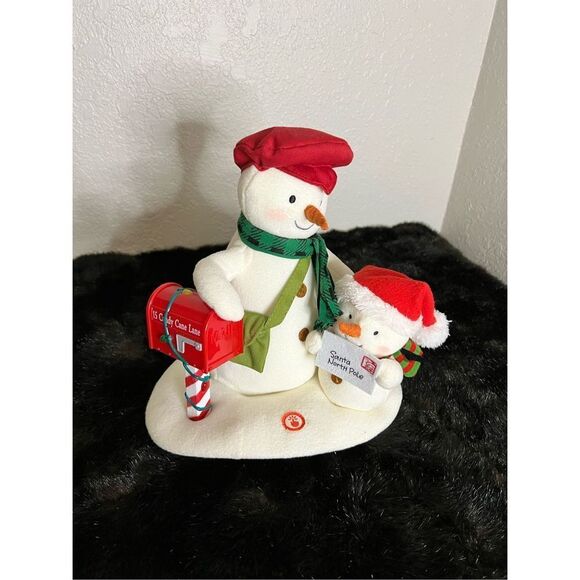 Animated Hallmark 2017 Christmas Stockings Hung With Care Tested Works - Picture 1 of 5